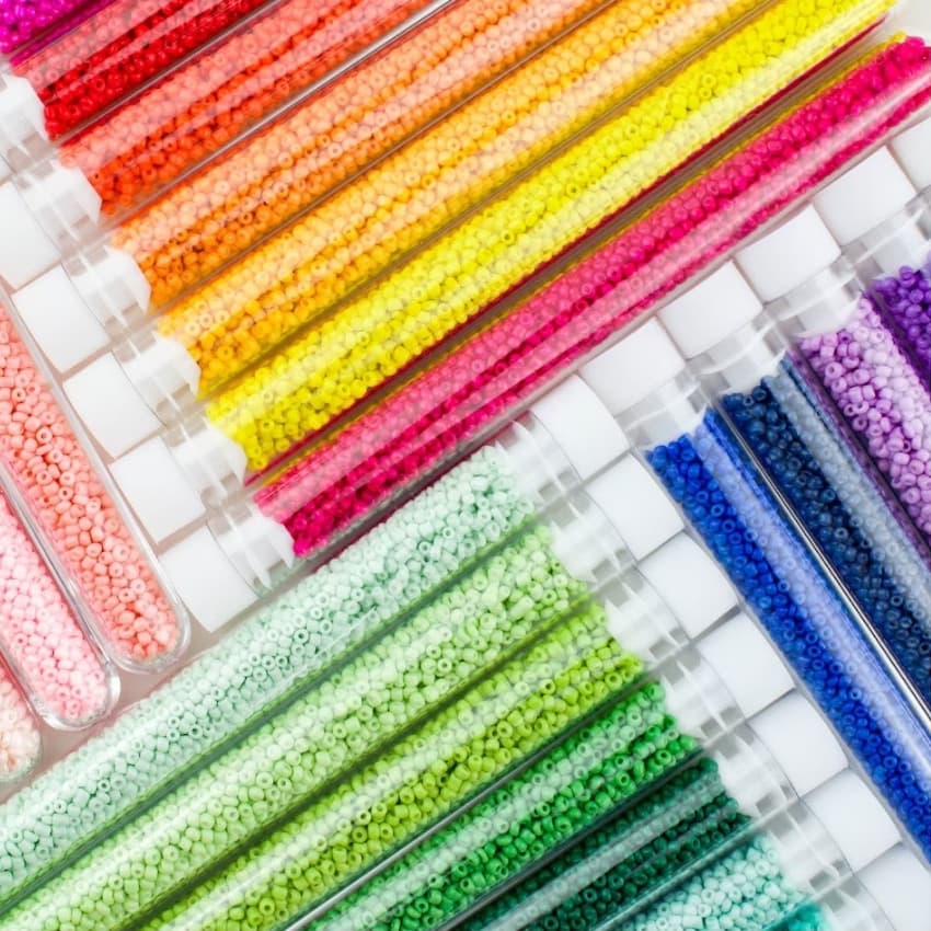 100g Mini Miçanga de Vidro - Tamanho 12/0 1,9mm - Miçanguinha Guia Pulseira Artesanato Infantil