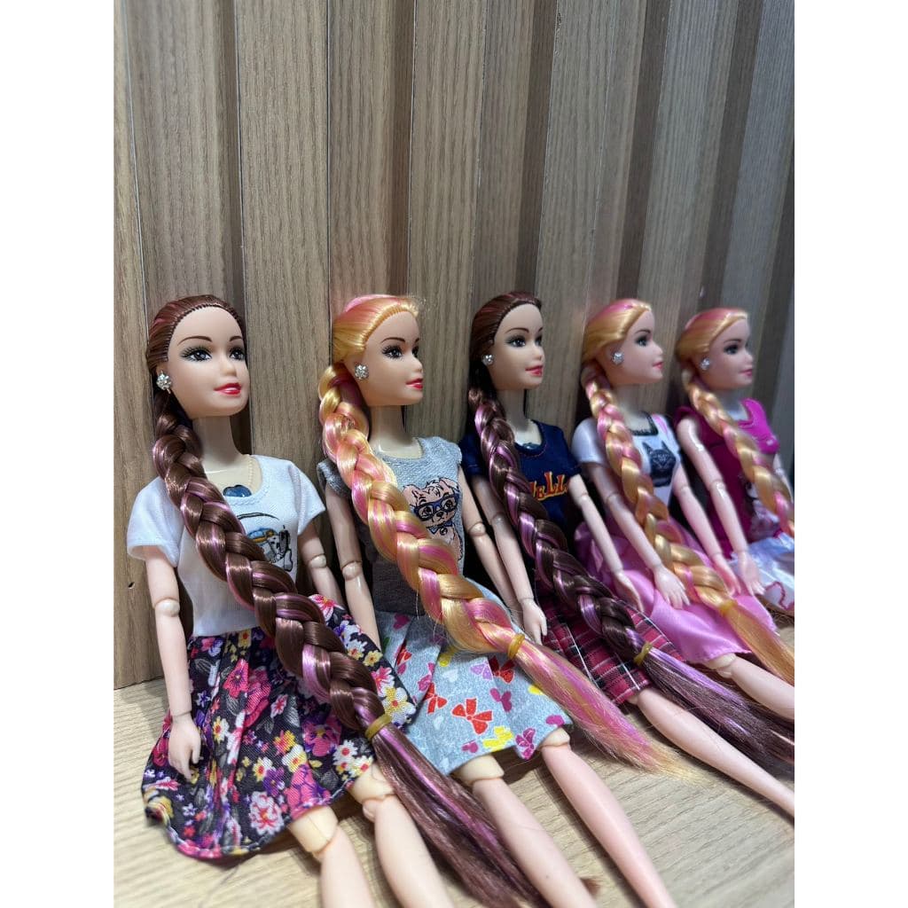 Bonecas Princesas Articulado com acessorios novidade