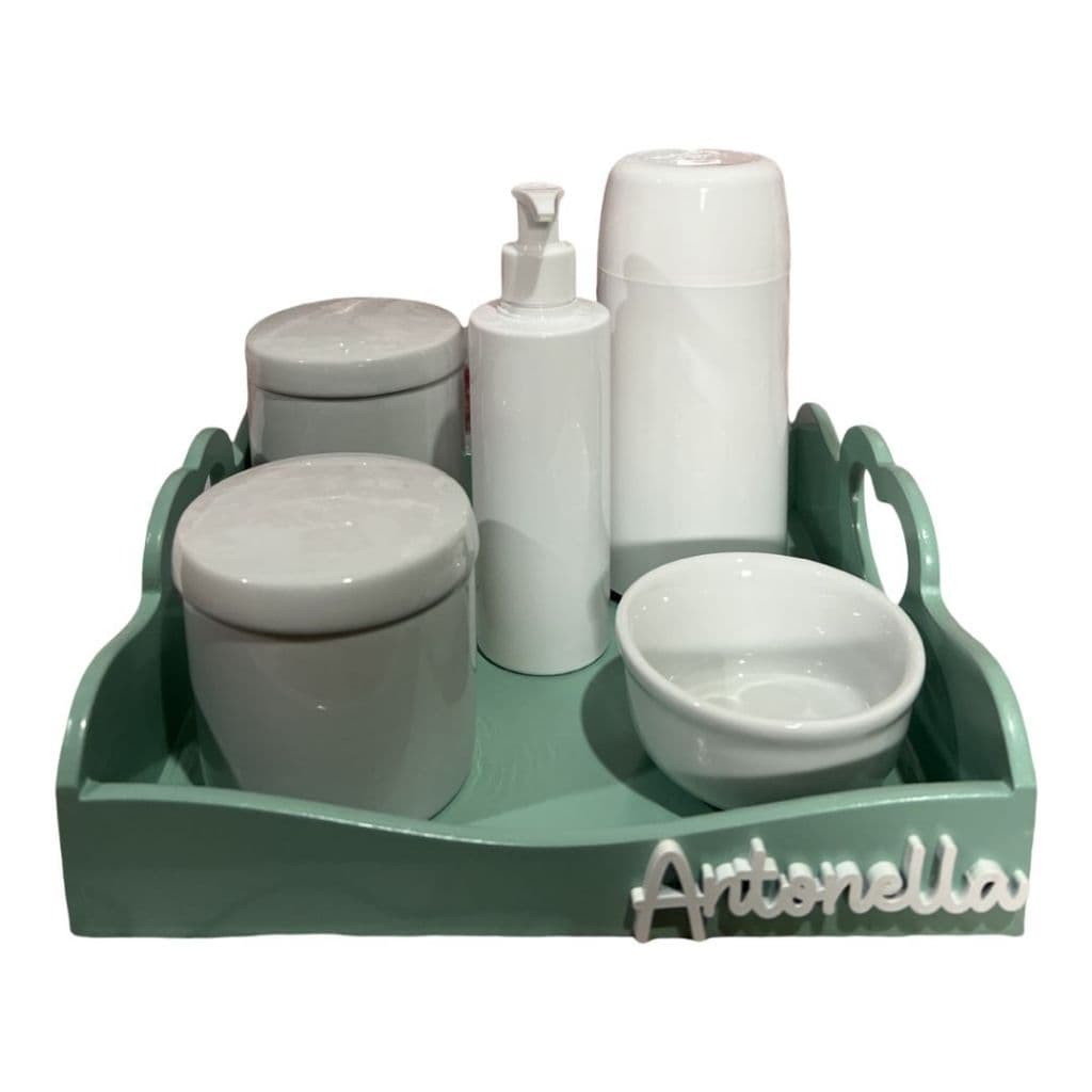 Kit Higiene Bebe Porcelana Bandeja Pinus Coração Verde Nome Personalizado