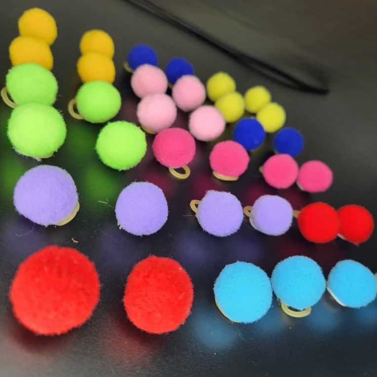 50 Pompom Pet Laços Penteado Unid de Lacinho Pet Shop Cachorro Banho E Tosa