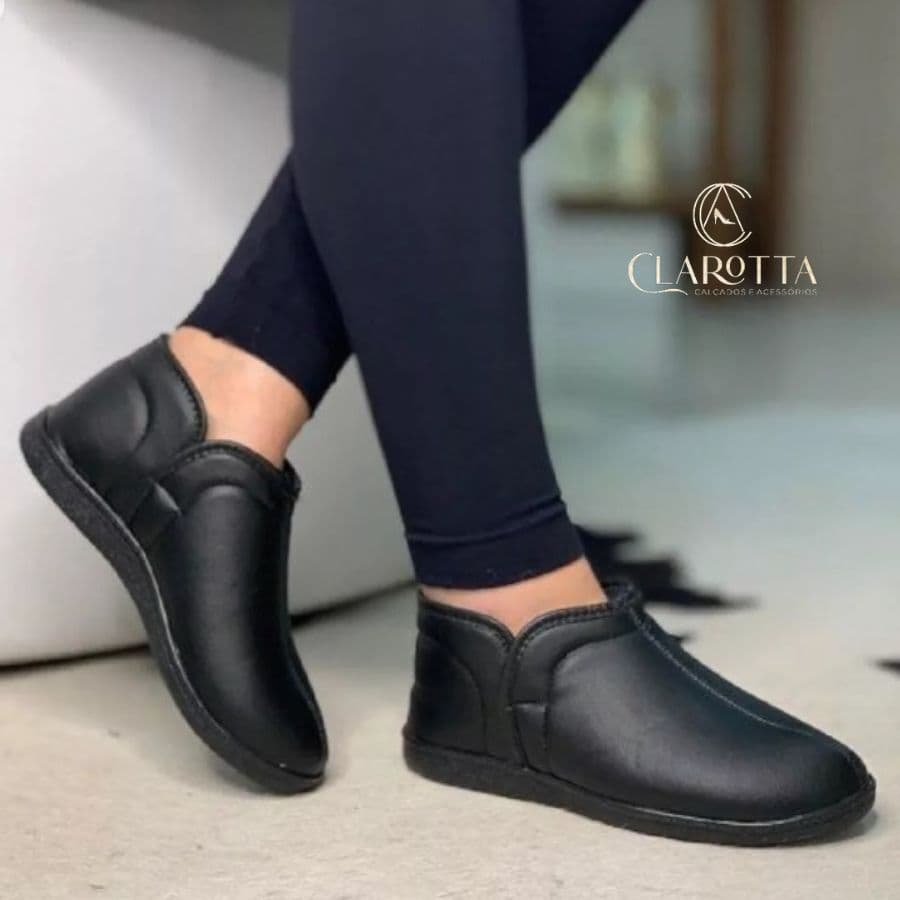 Pantufa unisex 100% forrada com pelinhos para uso dentro e fora de casa - home office