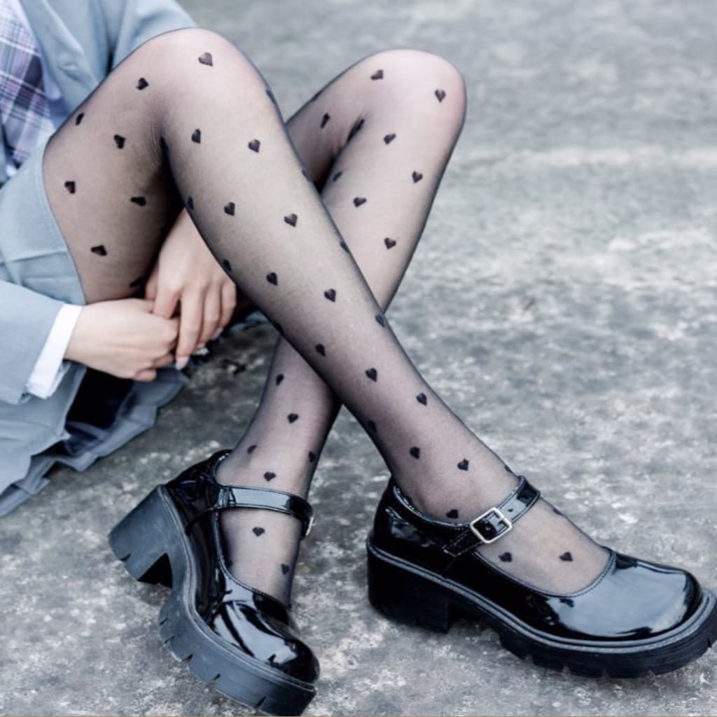 Meia Calça Fina Com Coração Adulto Cor Preta Natural