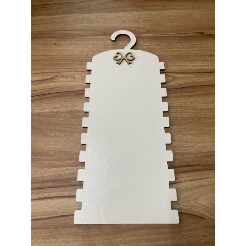 kit com 2 (dois) cabides porta faixa bebê para organização dos laços e tiaras em MDF de 3 mm branco