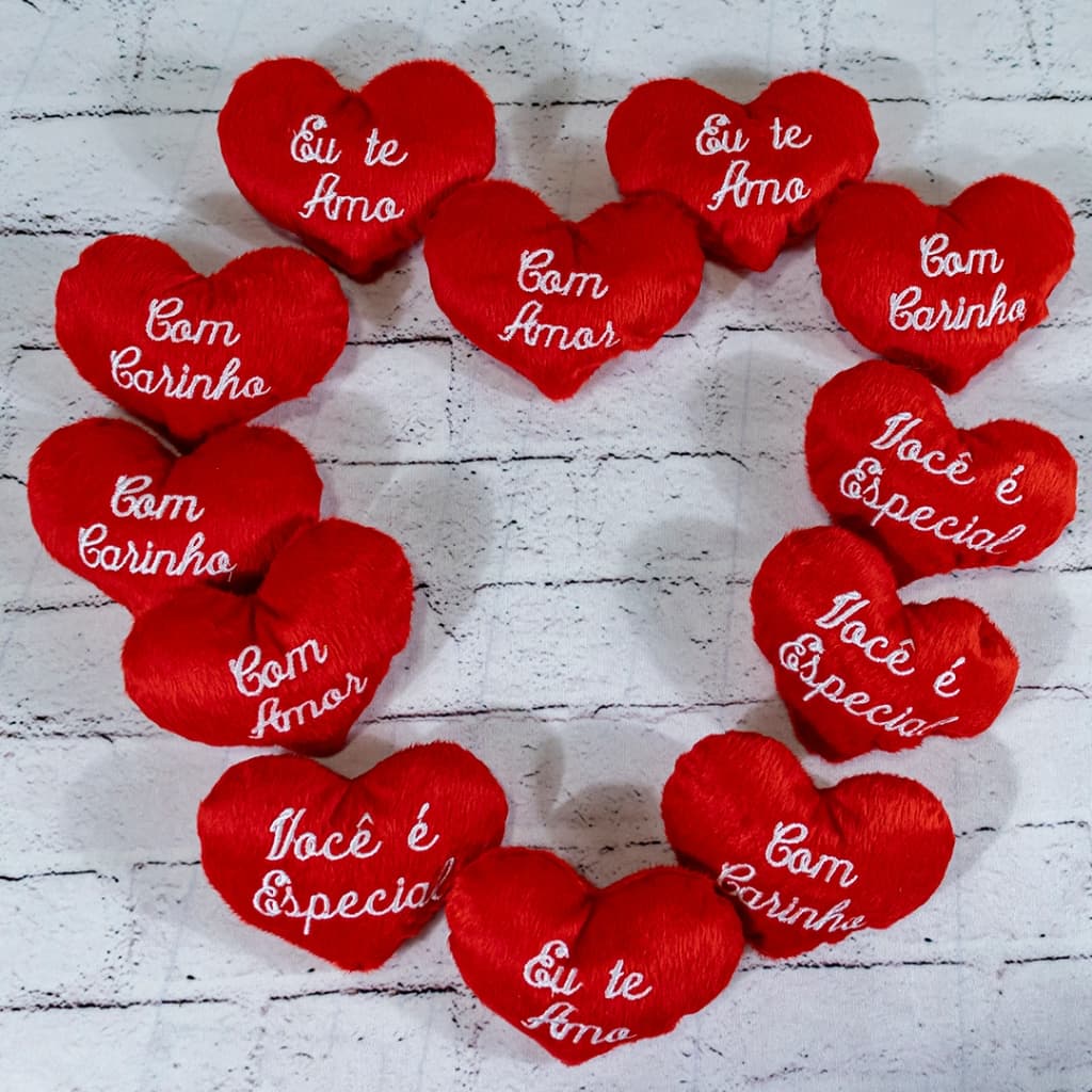 Combo 12 corações de pelúcia 10 cm - frases sortidas