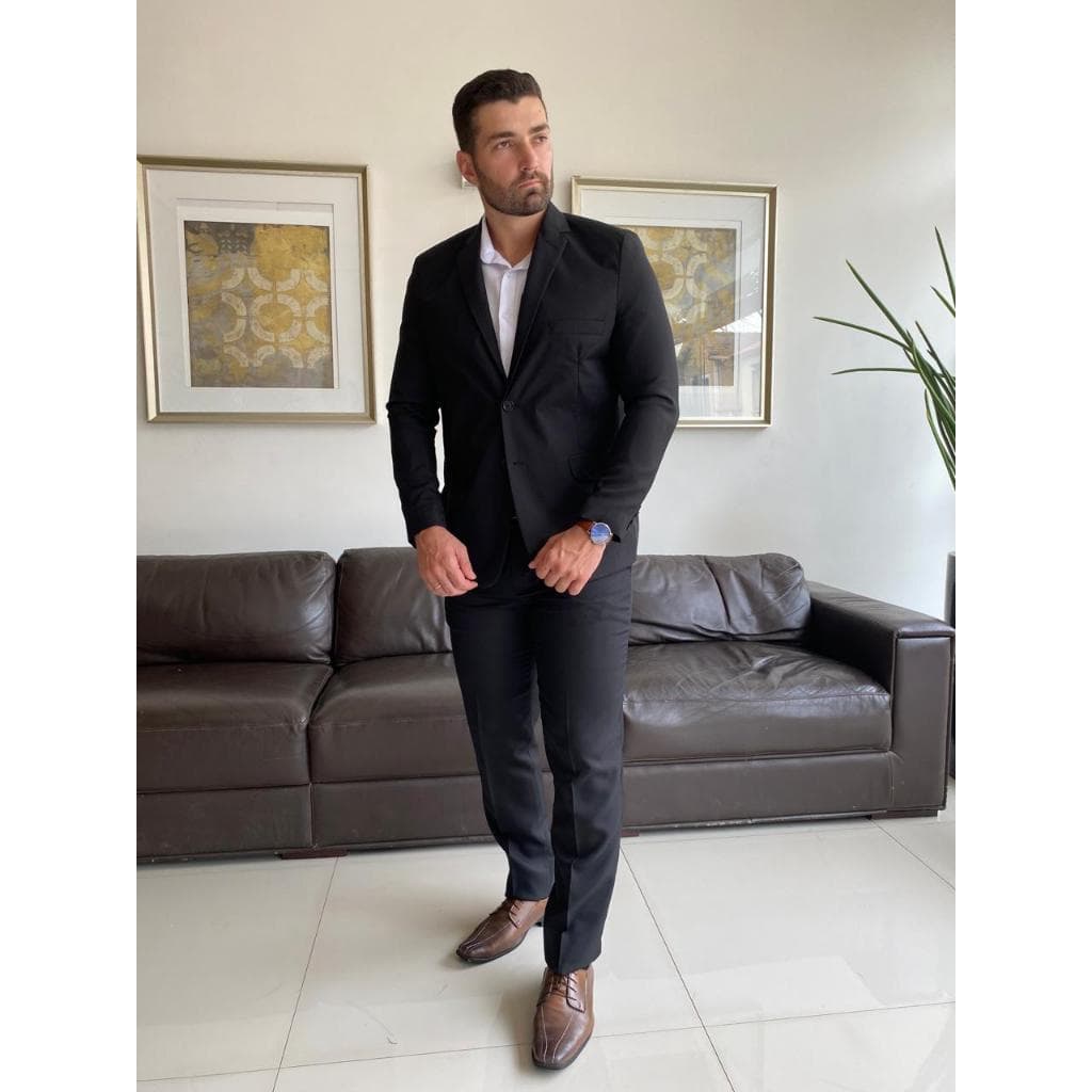 Terno Slim Executivo em corte italiano  (paletó + calça + cabide preparado + plástico protetor)