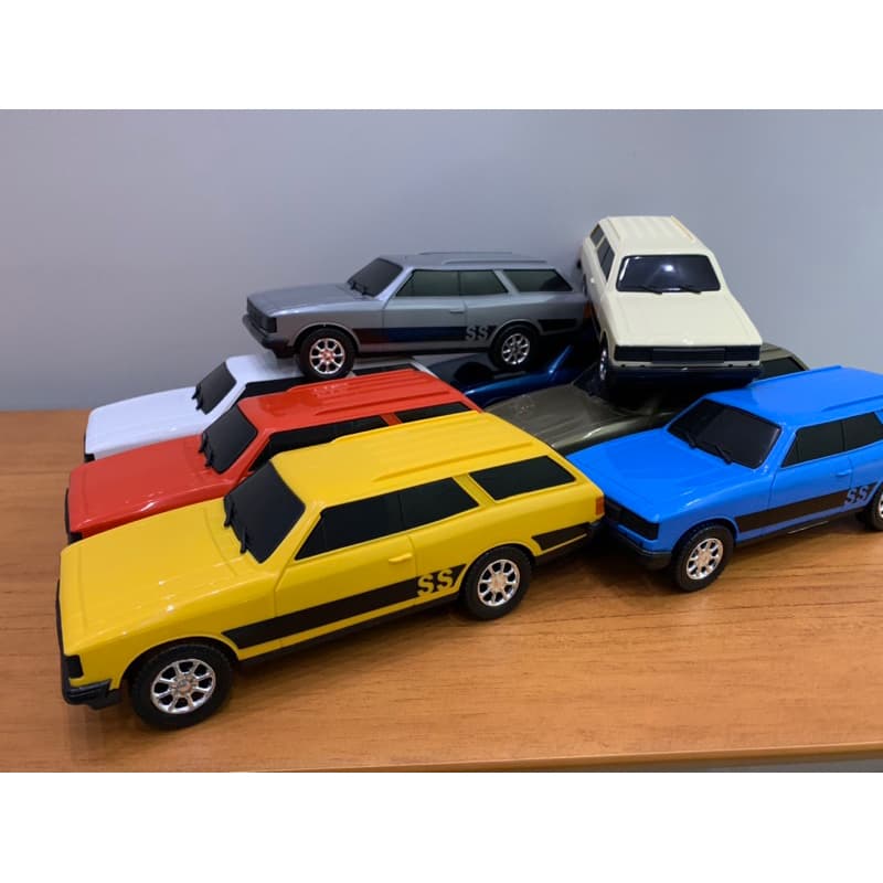 Carro Antigo Caravan - Grande Car - 24 cm Carrinho de Coleçao