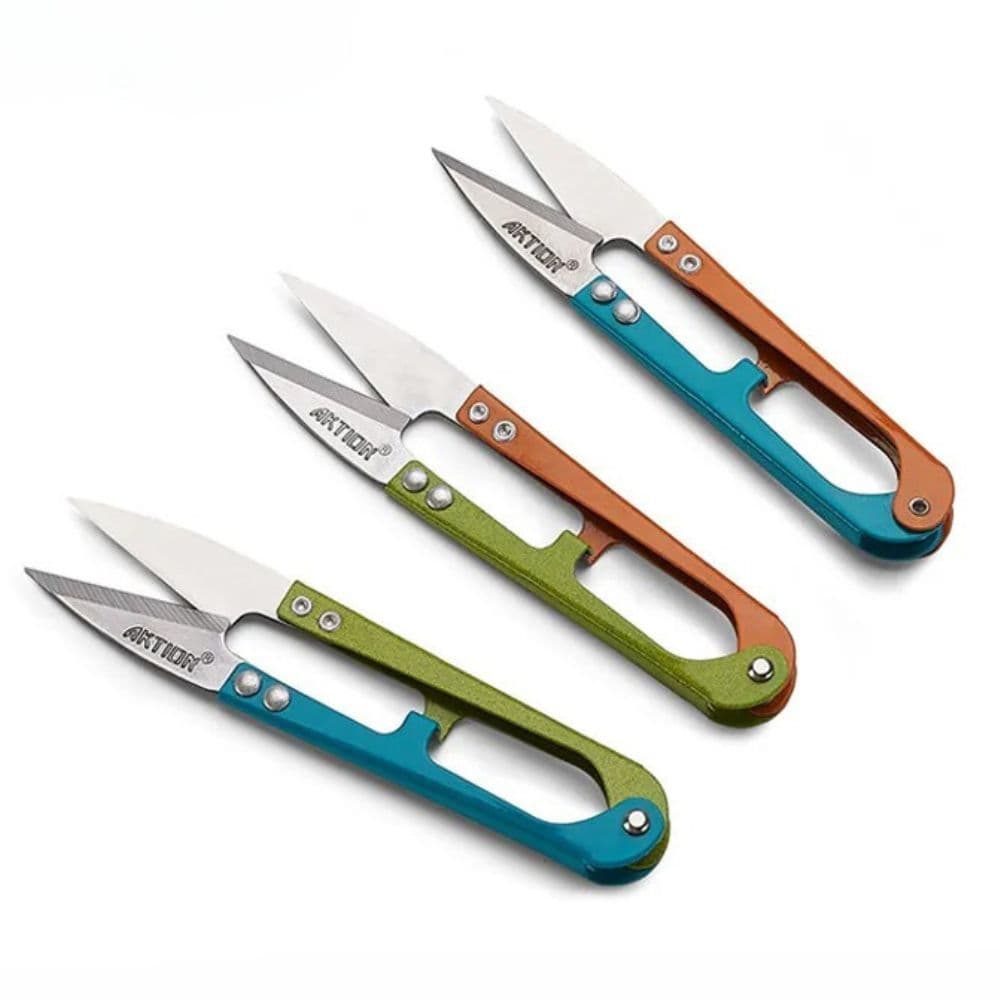 Kit 3 Tesouras de arremate para costura utilizada em oficinas de costura confecções Aktion