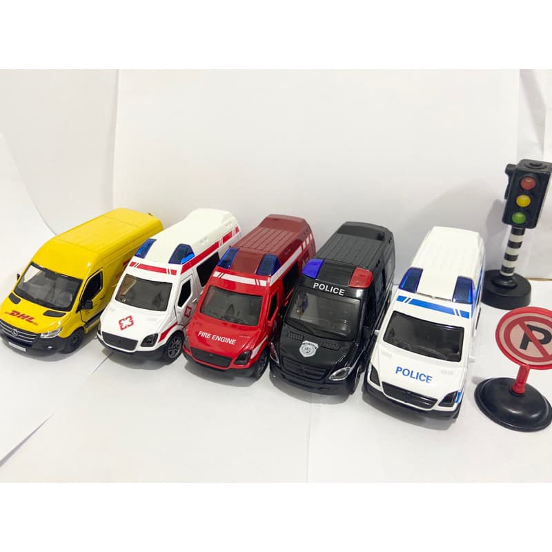 carrinho coleção minatura , Carrinho Metal Ferro Coleção. carrinho  de Ambulância /Bombeiro /DHL /police
