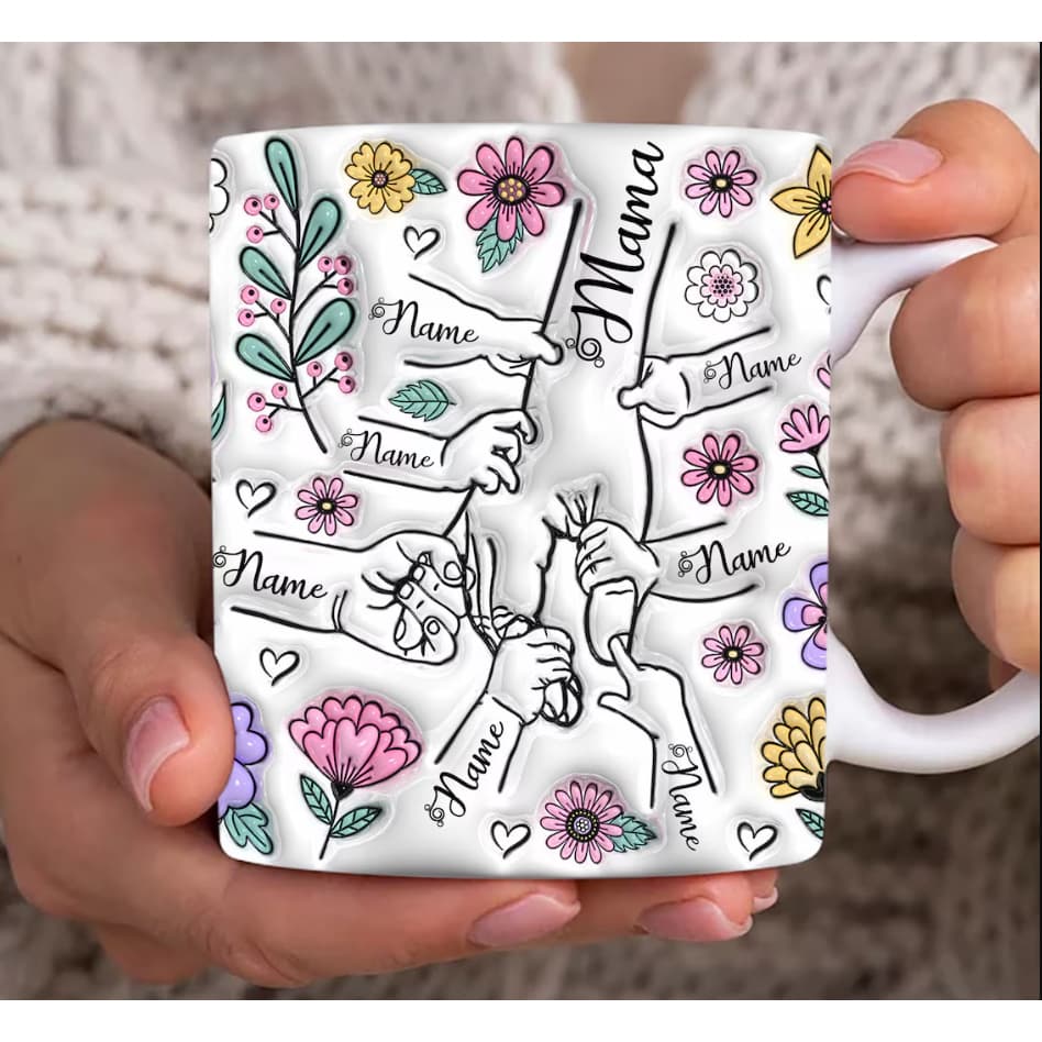 Caneca Personalizada Floral Dia Das Maes Segurando Mão da Mãe/Avó Com Efeito Inflado 3D