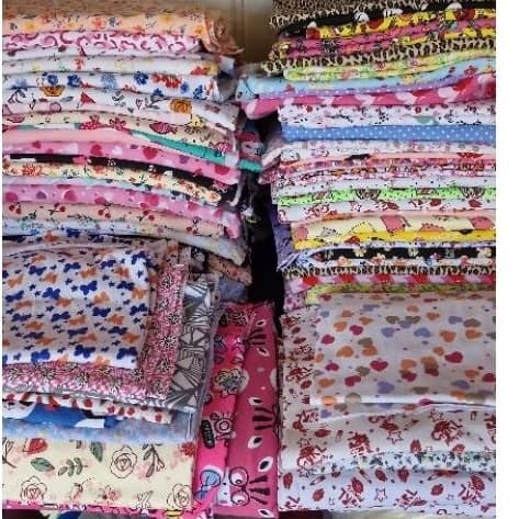 ​Retalhos de Malha Cotton Estampado 1 Kg - Ideal para Roupas Infantis e Artesanato