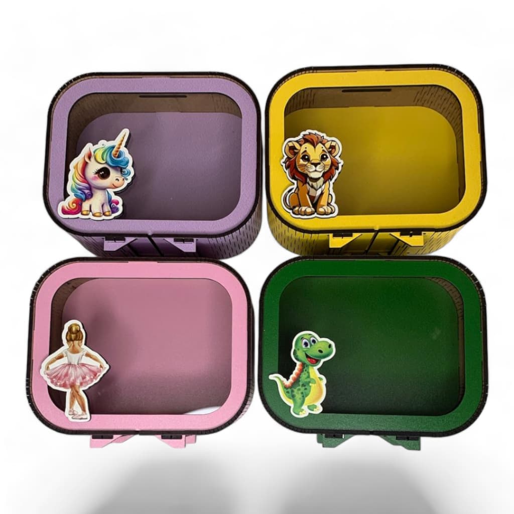 Cofrinho Infantil Personagens Tamanho 17x14x6cm