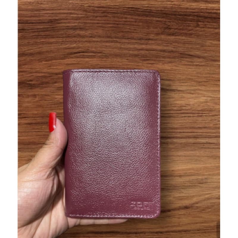 Porta passaporte couro legítimo 💯 luxo .