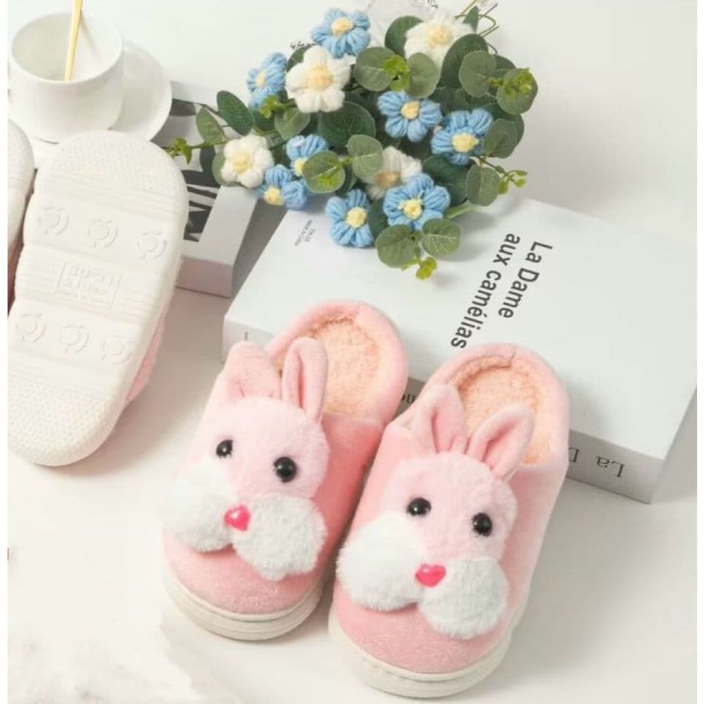 Pantufa para o inverno modelo coelhinho / Pantufa Infantil