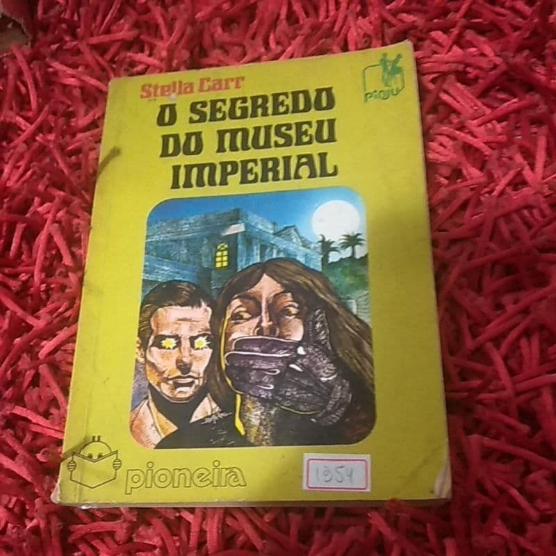 O segredo do museu imperial Stella Carr 1981 (1354m)