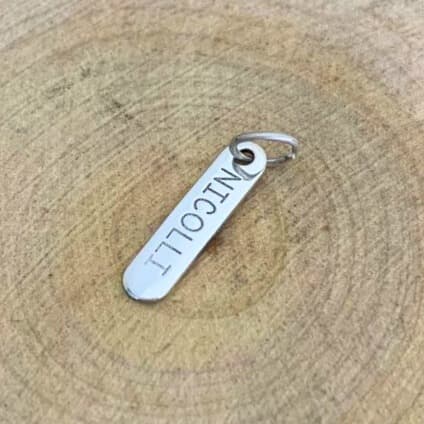 Pingente Palitinho Personalizado - Prata 925: Elegância e Exclusividade ao Seu Estilo Minimalista