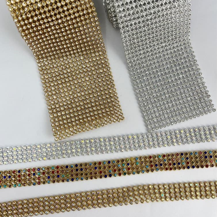 KIT 6 12 18 24 30 36 Fileiras Manta de Strass Lindas Maravilhosas para Artesanato Tiaras e Bijuterias direto da Fábrica