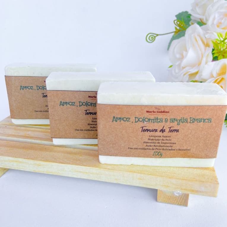 Sabonete de Arroz Com Dolomita e Argila Branca Artesanal