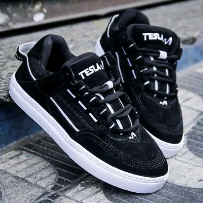 Tênis Tesla Streetwear Masculino e Feminino Esportivo Material de Alta Qualidade