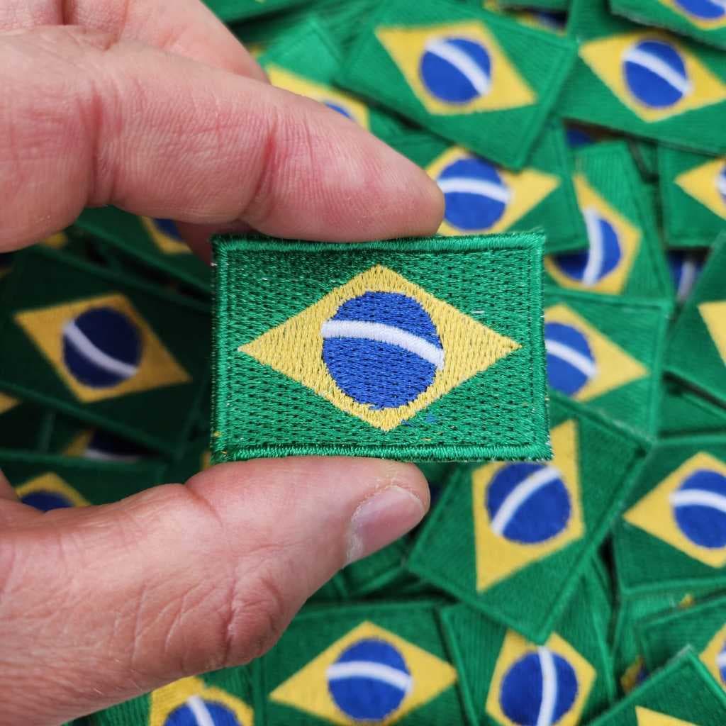 1 Patch Bordado Mini Bandeira do Brasil 3x4,5 cm Cód.MBP11 - Preço por unidade - Nacional, Brasileira, mochilão