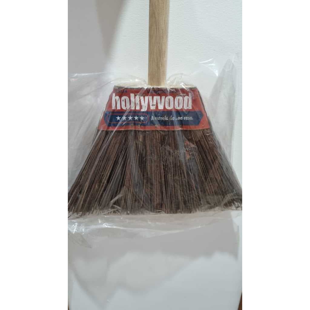 Vassoura Piaçava Reforçada N 5 Com Cabo