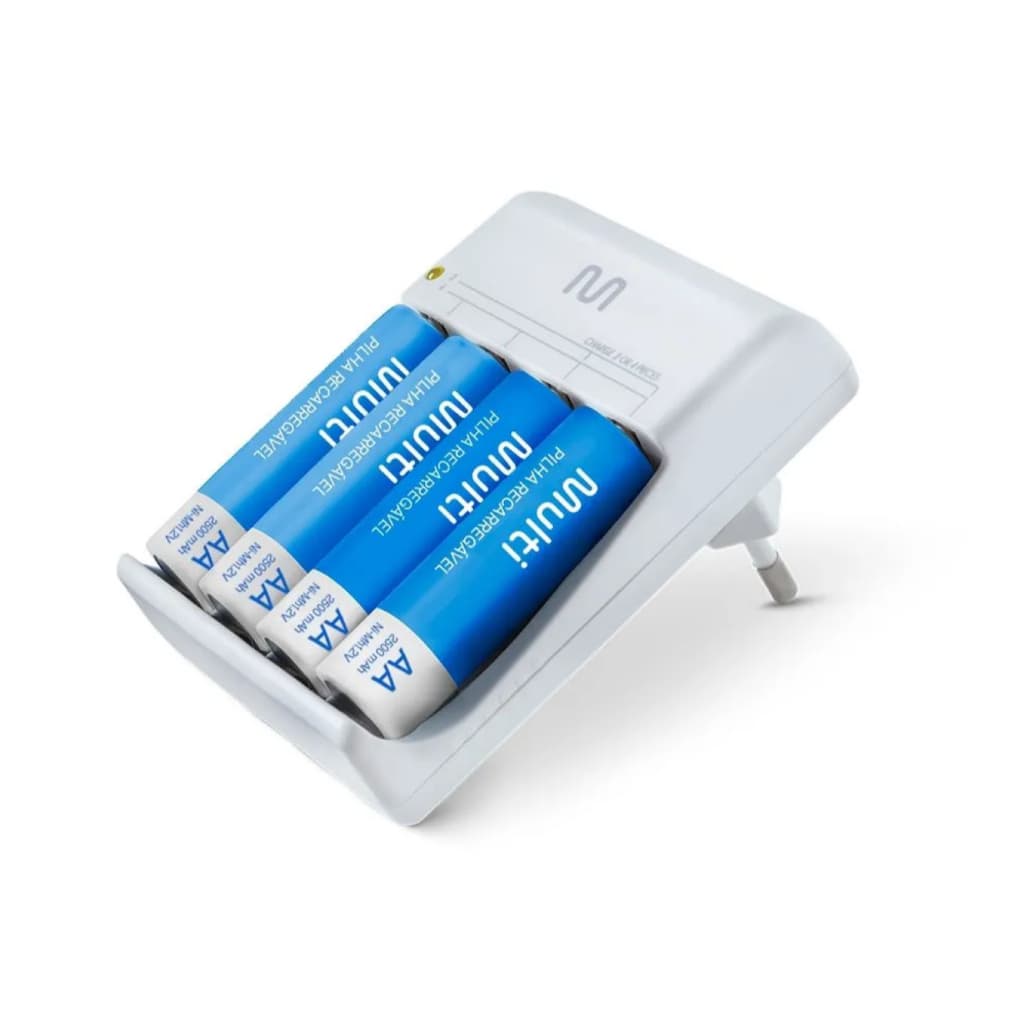 Kit Carregador De Pilhas AA/AAA Com 4 Pilhas Recarregável AA  2500mAh- MULTILASER