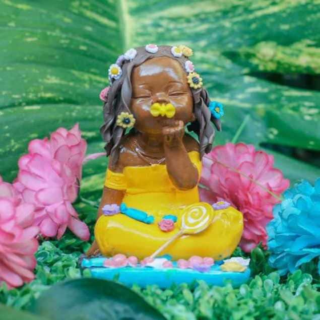 Imagens Variadas De Erê menina cabelo solto ou preso (LEIA A DESCRIÇÃO)