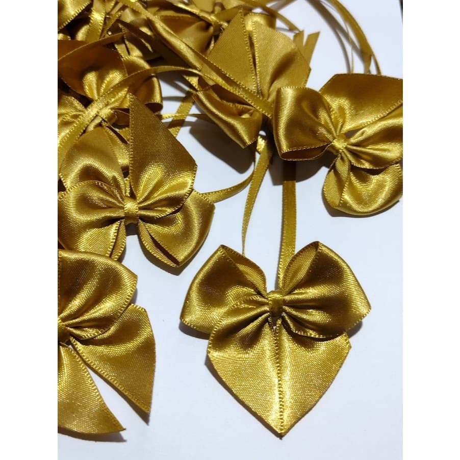 Laço de Cetim 5x5 cm com fita para amarração - 50 unidades - Decorações doces, bolas e esferas acrílicas, caixa milk, personalizados e lembrancinhas