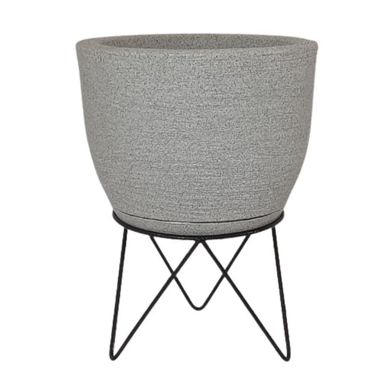 vaso para plantas bojo escovado em polietileno N0 26x20cm com tripé e prato
