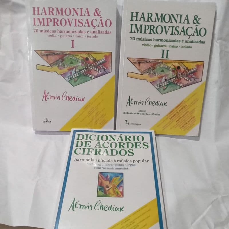 MÉTODO ALMIR CHEDIAK -KIT C/3 LIVROS DICIONÁRIO, HARMONIA & IMPROVISAÇÃO PRIMEIRO & SEGUNDA PARTE