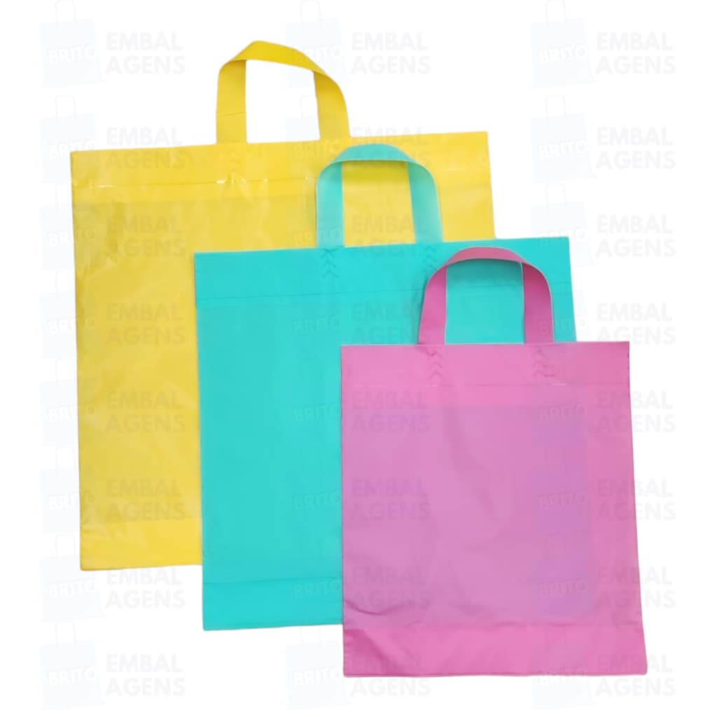 1kg Sacolas Plásticas - 30X45 / 40X50 / 45X55 - Alça Fita - Loja
