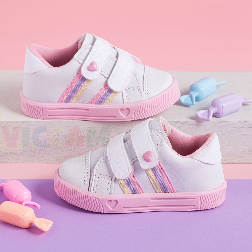 Tênis Infantil Menina Brilho Delicado Coração Criança Confortável Estiloso Star Bebê Volta ás Aulas