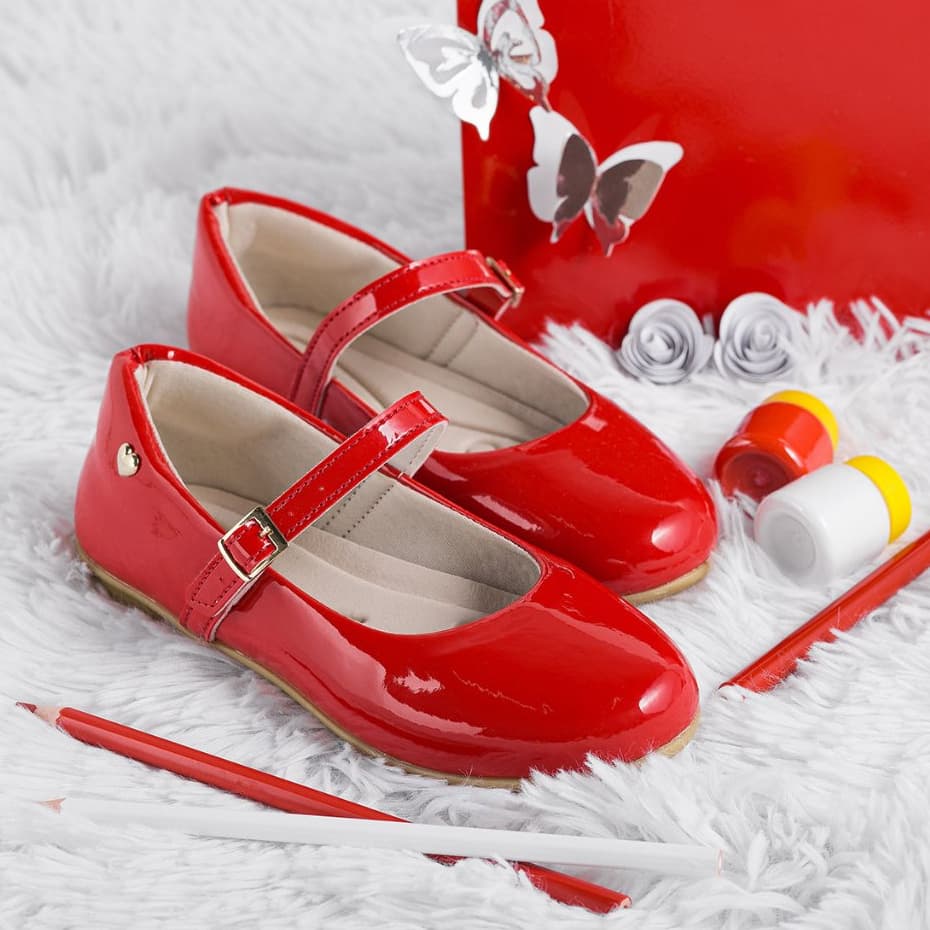 Sapatilha Sandália Infantil Menina Blogueirinha Sapato Boneca Feminina Social Básica Batizado Verniz