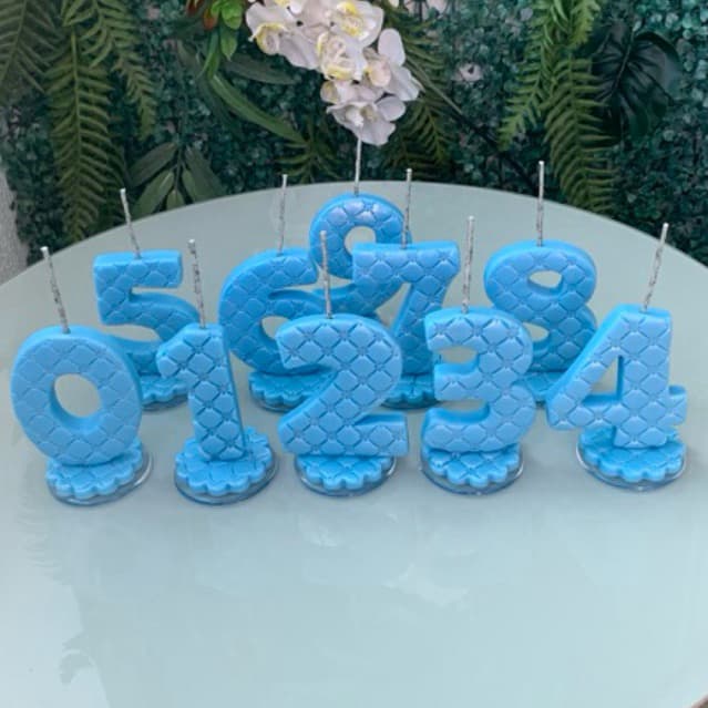 Vela Azul Pavio mágico c/base para bolos