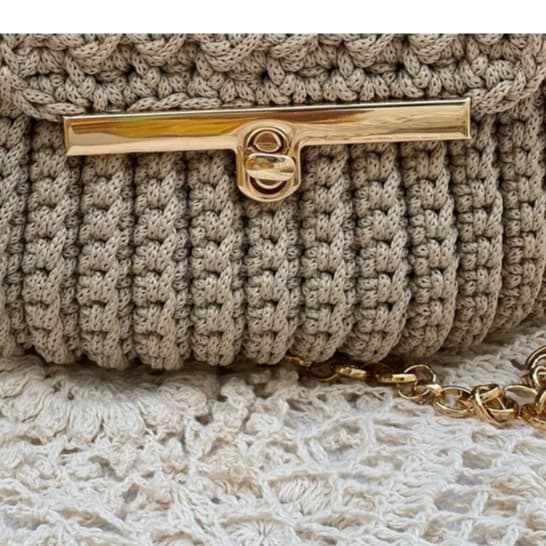 Fecho Para Bolsas Com Trava Acabamento Delicado Dourado Unidade