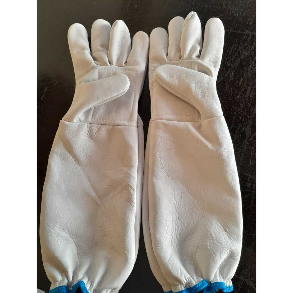 Luva para arranhões cães e gatos.( material vaqueta de couro )