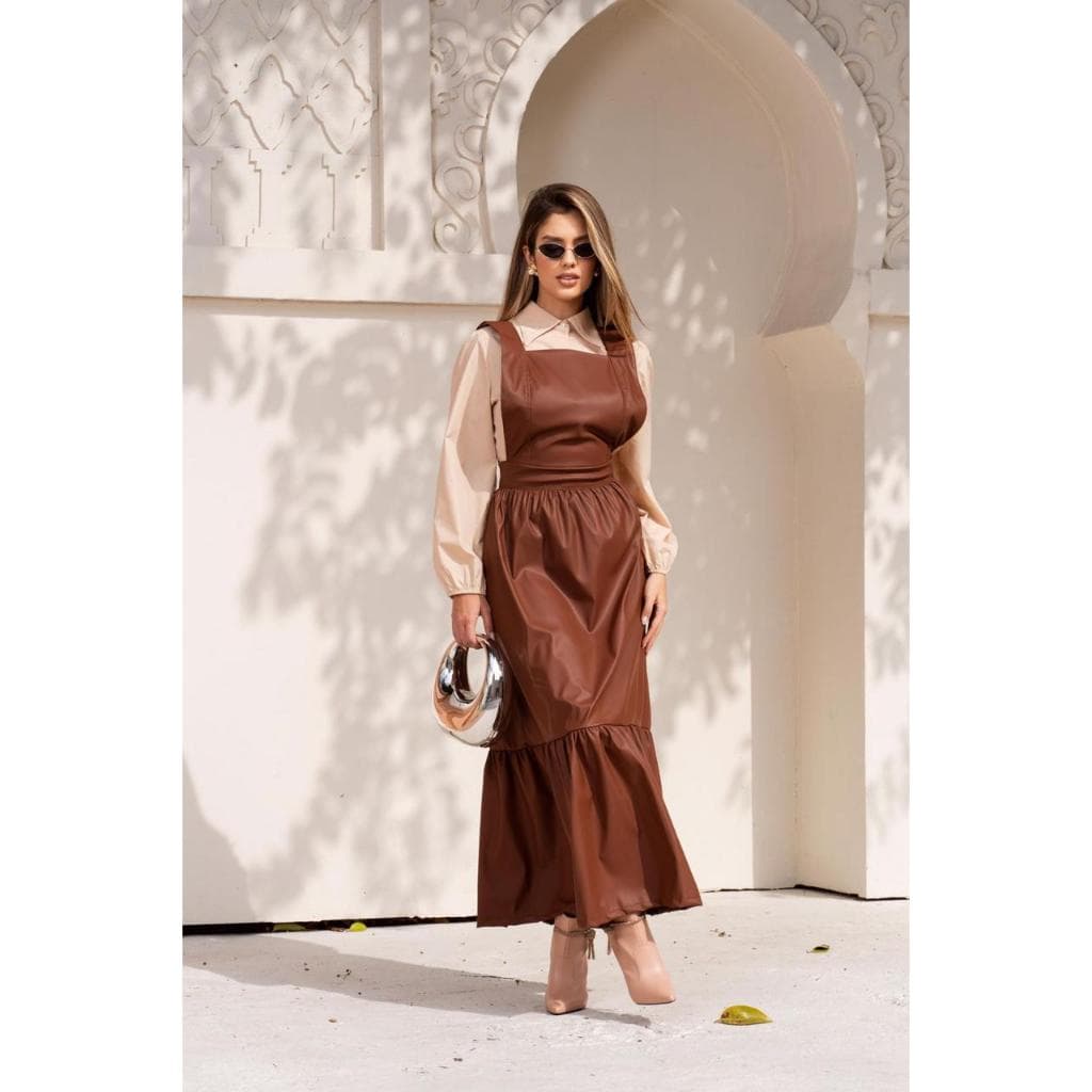 Salopete Jardineira em Linho Com Viscose / COURINO Baticeba