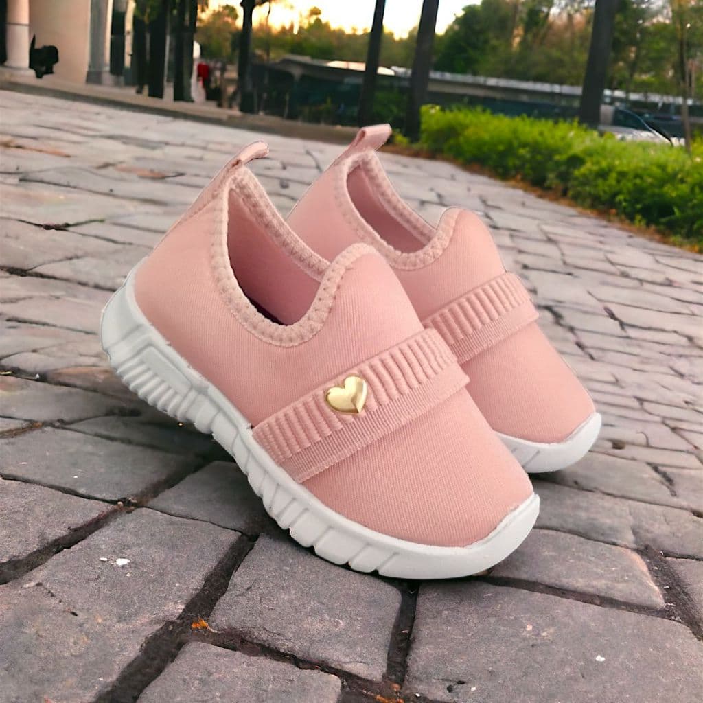 Tênis Feminino Infantil Calce Fácil com Elástico e Pingente Coração <3 Lindo Confortável para Escola