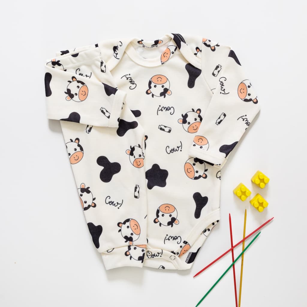 Conjunto Bebê Suedine Antialérgico Pagão Body e Calça Longo Vaquinha Branco