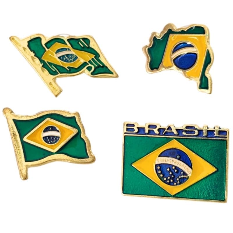 Broche pin da bandeira e mapa do Brasil.