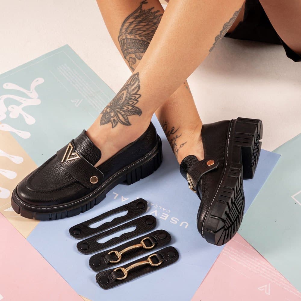 Kit Mocassim Feminino Vittal Couro Legítimo + 3 Fivelas Removíveis