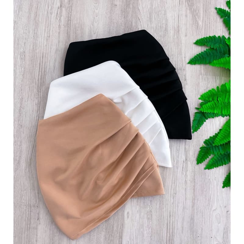 Short saia grampeado frizado