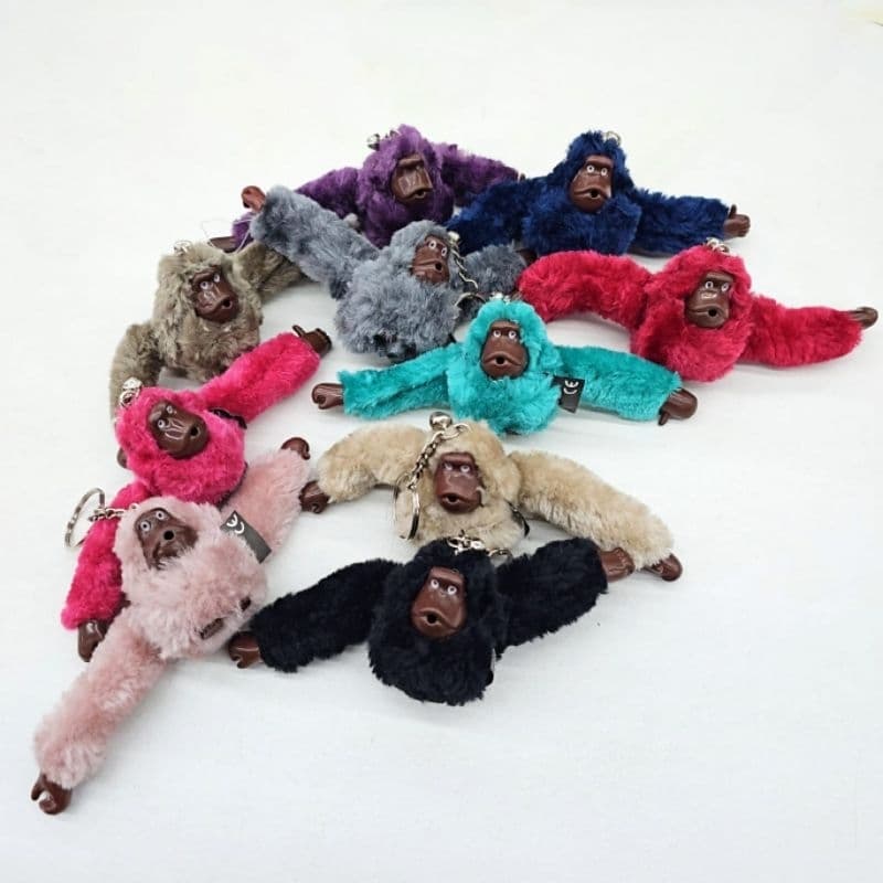 Chaveiro Macaquinho Pelúcia Varias Cores para pendurar Mochilas Bolsas Chaves