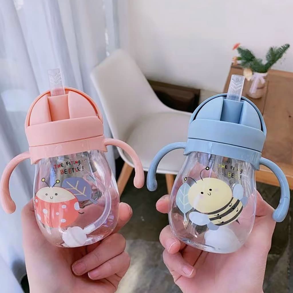Squeeze copo infantil com alça e canudo antivazamento 350ml