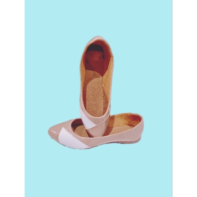 Sapatilha Feminina heloisa confortável moda estilo casual bico fino.