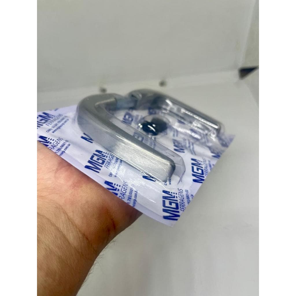 Maçaneta Alavanca para Portas Cor Aço Escovado - Universal Fechaduras