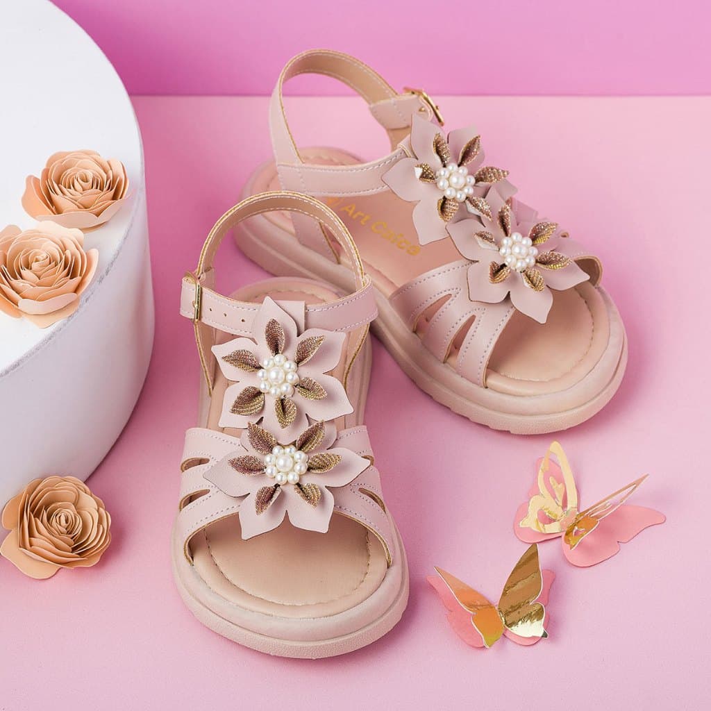 Sandália Infantil Feminina com Flor e Pérolas - Delicada e Confortável