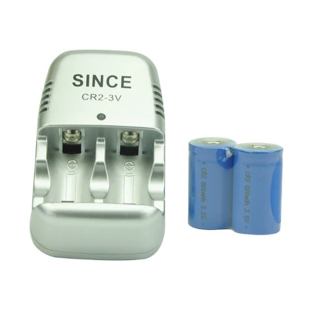 Pilha CR2 3v 800mAh recarregável 2 peças com Carregador Bivolt