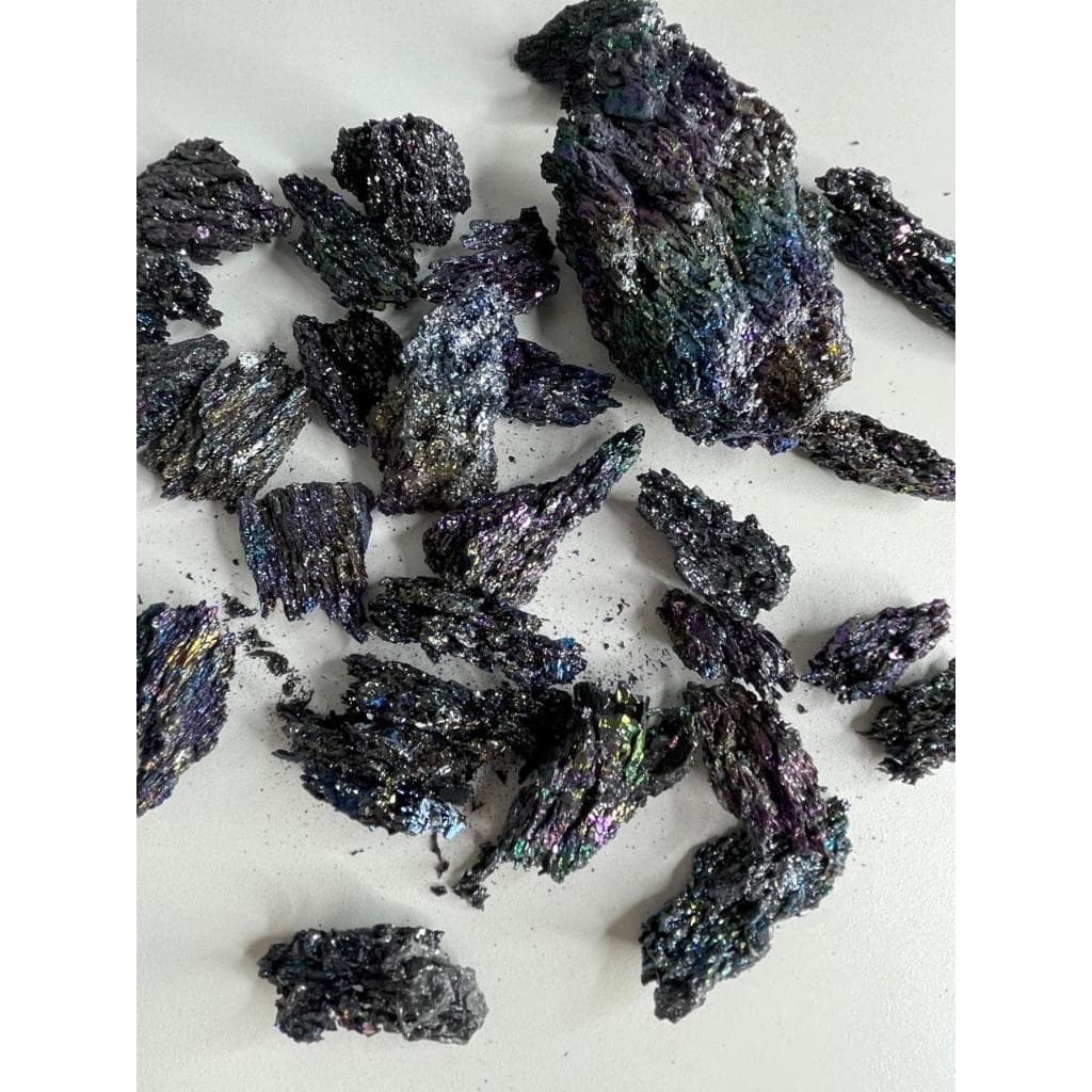 Silício ARCO-ÍRIS, mineral reconstituído de silício e carbono