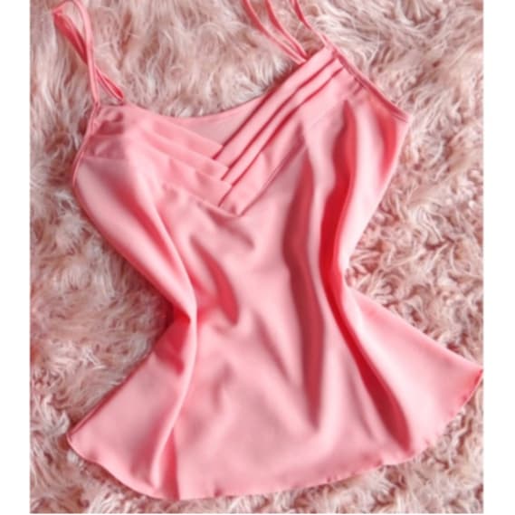 Blusa Feminina Regata Alça Regulável Alcinha Regatinha Básica Crepe Com Plus Size P ao G3    R01