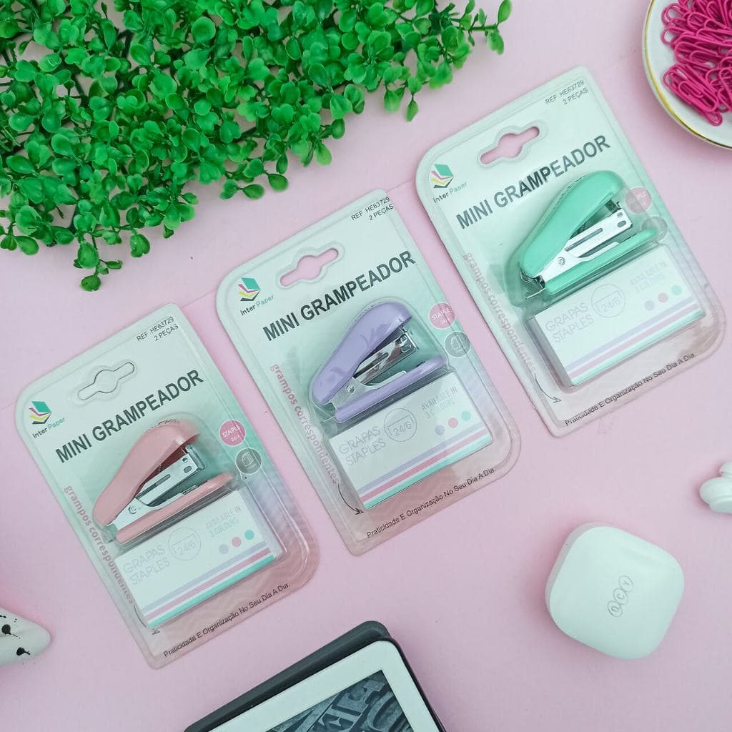 Mini Grampeador 24/6 Colorido Tom Pastel (Lilás, Rosa e Verde) + 1000 Grampos 24/6 - Importado